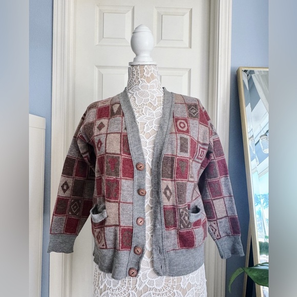 Authentic Givenchhy Sweater Coat - Picture 1 of 16
